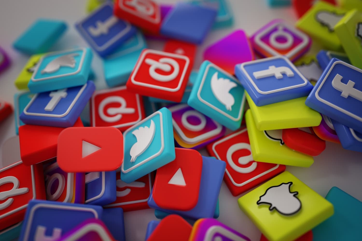 socialMediaMarketing